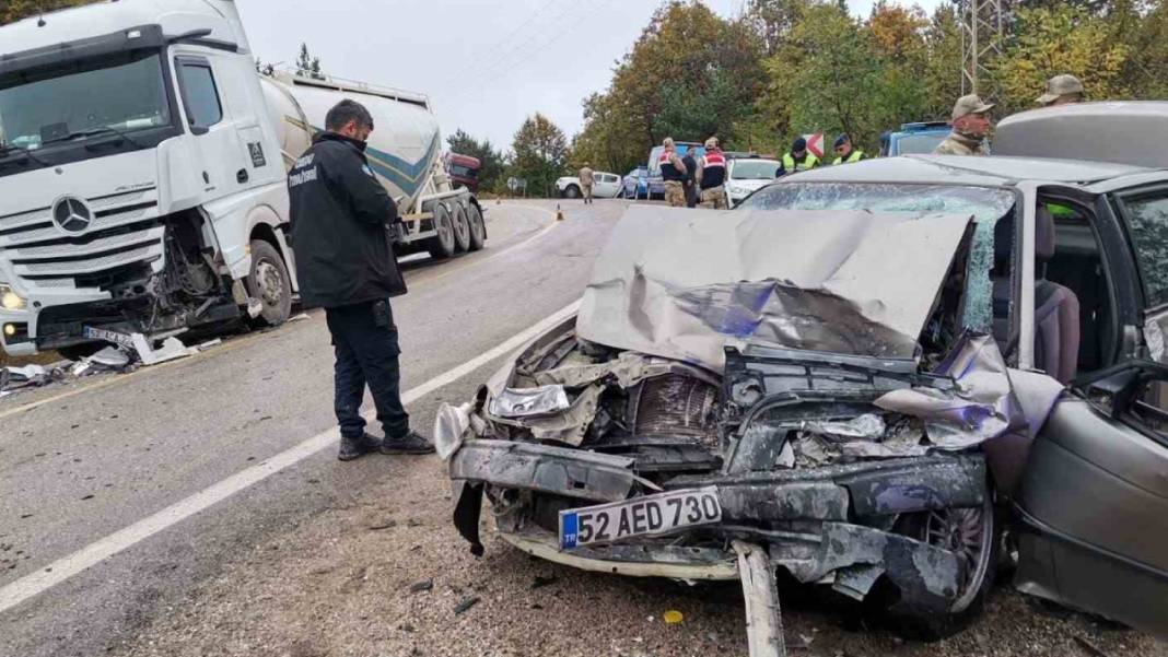 Trafik kazalarında acı bilanço: 10 ayda 2 bin 525 can kaybı 4